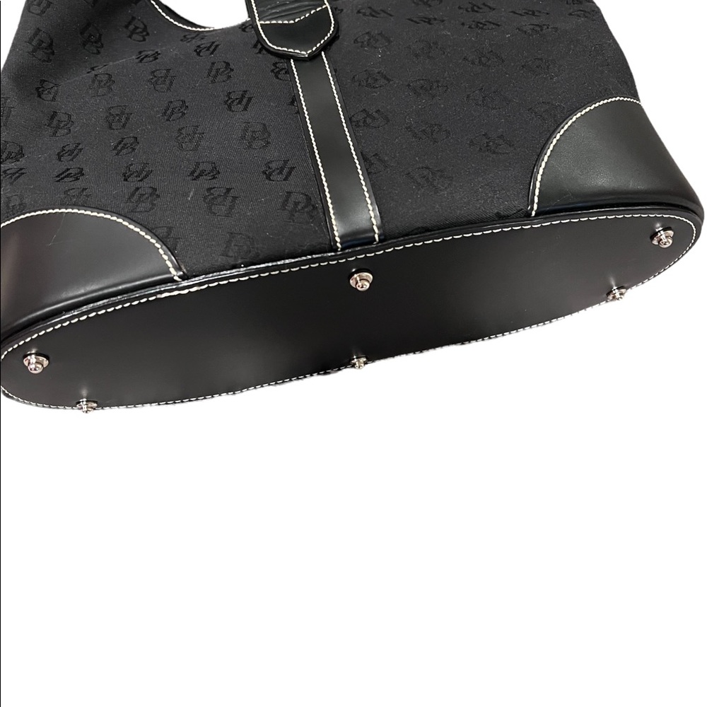 Dooney & Bourke Signature Shoulder Bag blackβ€οΈLike Newπππ - Picture 4 of 11